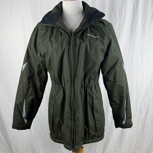 Columbia Jackets & Blazers - Womens Columbia Forest Green Insulated Omni-Shield Coat